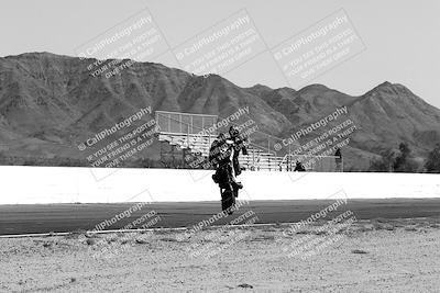 media/May-06-2024-Moto Forza (Mon) [[b33359f27d]]/Around the Pits/